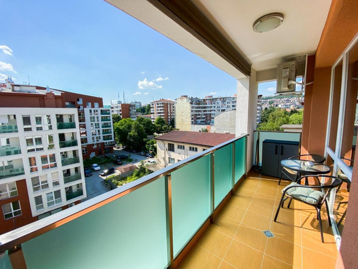 Happy Town Apartments Veliko Tarnovo Kültér fotó